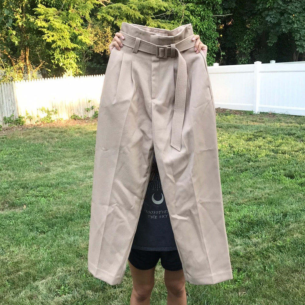 H&M beige wide leg paper bag trousers
